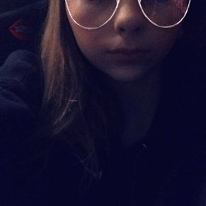 Meet your Posher, Zoe